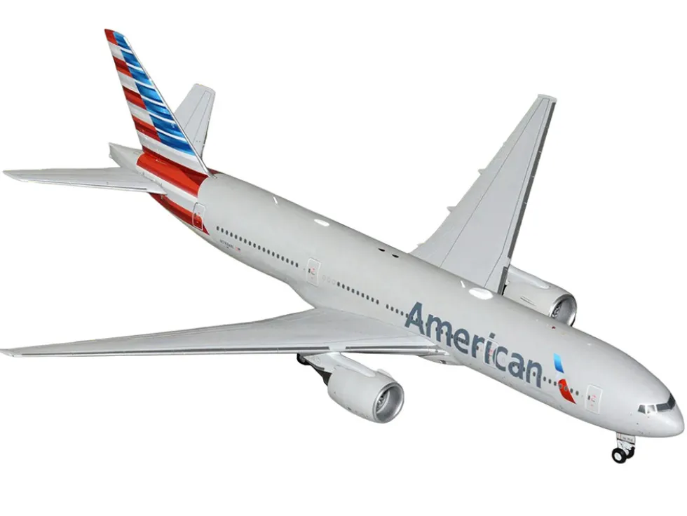 Boeing 777-200ER Commercial Aircraft "American Airlines" (N788AN) Silver with Striped Tail "Gemini 200" Series 1/200 Diecast Model Airplane by GeminiJets