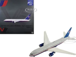 Boeing 767-200ER Commercial Aircraft "United Airlines" (N609UA) Gray with Blue Tail 1/400 Diecast Model Airplane by V1:400