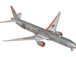 Boeing 777-300ER Commercial Aircraft "American Airlines - Flagship DFW" (N735AT) Silver with Orange Stripes 1/400 Diecast Model Airplane by GeminiJets