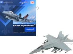 Boeing F/A-18E Super Hornet Fighter Aircraft "Dagger Team (with decals)" United States Navy "Air Power Series" 1/72 Diecast Model by Hobby Master