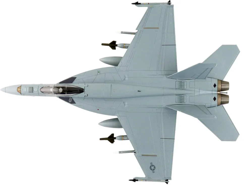 Boeing F/A-18E Super Hornet Fighter Aircraft "Dagger Team (with decals)" United States Navy "Air Power Series" 1/72 Diecast Model by Hobby Master
