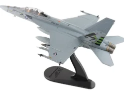 Boeing F/A-18F Super Hornet Fighter Aircraft "165875, Green Hornet, VX-23 Salty Dogs, NAS Patuxent River" (2011) United States Navy "Air Power Series" 1/72 Diecast Model by Hobby Master