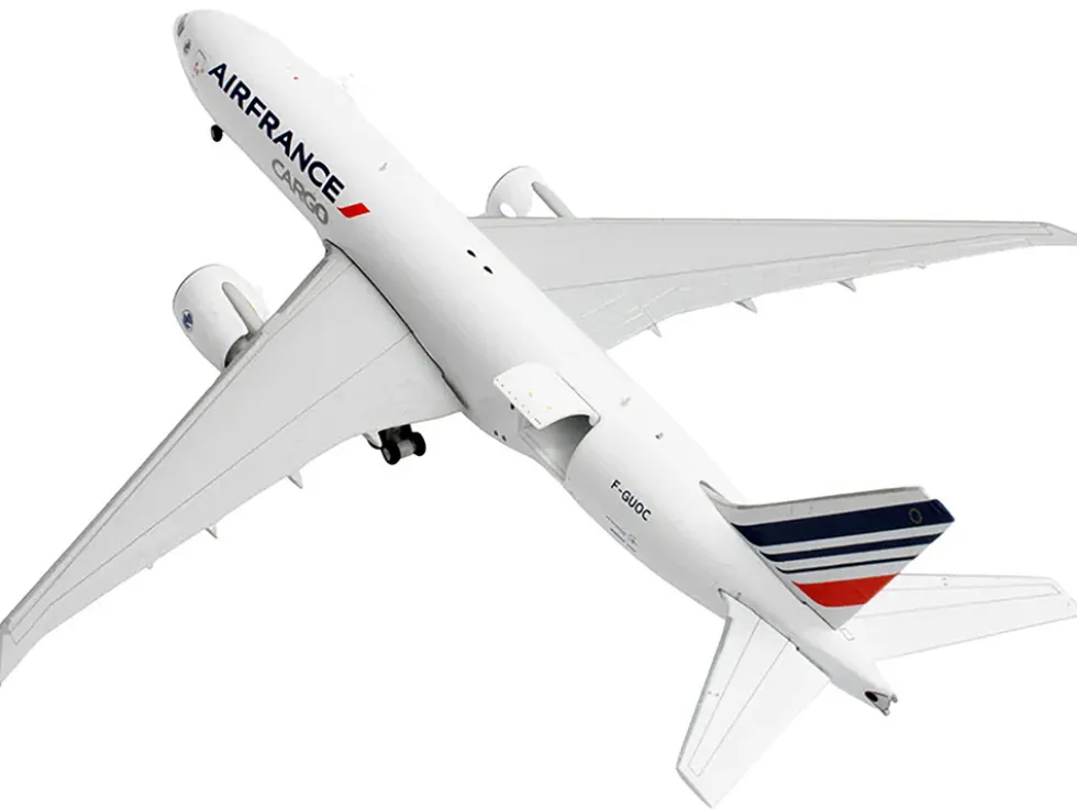 Boeing 777F Commercial Aircraft "Air France Cargo" (F-GUOC) White with Red and Blue Striped Tail "Interactive Series" 1/400 Diecast Model Airplane by GeminiJets