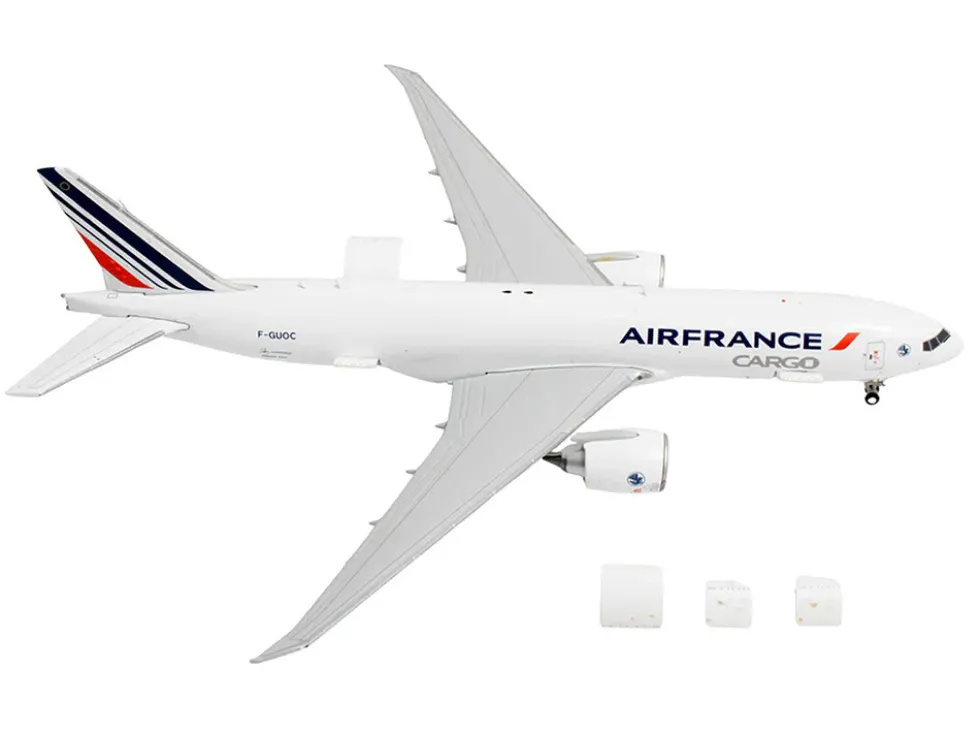 Boeing 777F Commercial Aircraft "Air France Cargo" (F-GUOC) White with Red and Blue Striped Tail "Interactive Series" 1/400 Diecast Model Airplane by GeminiJets