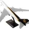 Boeing 747-400F Commercial Aircraft with Landing Gear "UPS Worldwide Services" (N570UP) White and Brown (Snap-Fit) 1/200 Plastic Model by Skymarks