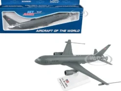 Boeing KC-46A Pegasus Aircraft "United States Air Force" (N462KC) Gray (Snap-Fit) 1/200 Plastic Model by Skymarks