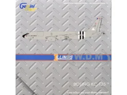Boeing KC-135R Stratotanker Aircraft "Illinois Air National Guard" United States Air Force (63-7981) Gray "Gemini Macs" Series 1/400 Diecast Model Airplane by GeminiJets