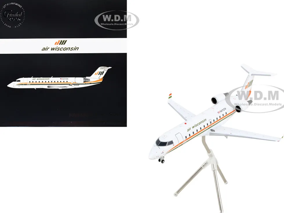 Bombardier CRJ200 Commercial Aircraft Air Wisconsin White with Orange and Green Stripes Gemini 200 Series 1/200 Diecast Model Airplane GeminiJets G2AWI1244