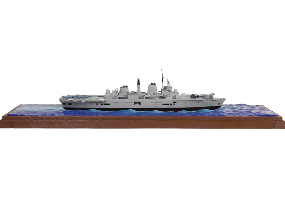 British HMS Invincible (R05) Aircraft Carrier Waterline Edition "Falklands War" (1982) British Royal Navy "Battleship" Series 1/700 Diecast Model by Metal Proud