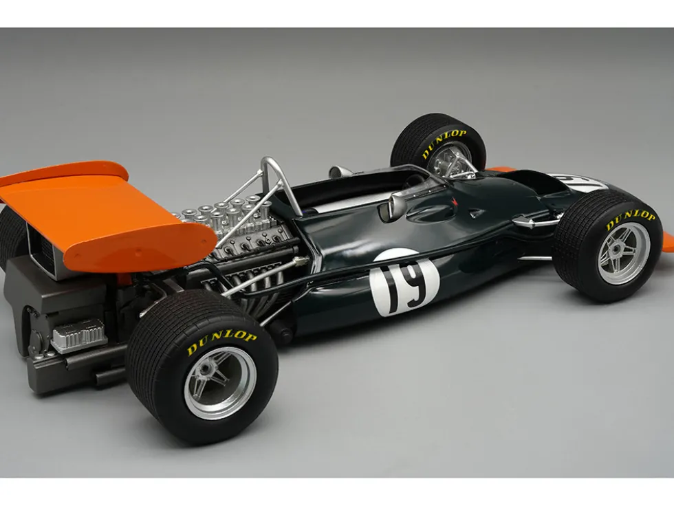 BRM P153 #19 Jackie Oliver Formula One F1 "South African GP" (1970) "Mythos Series" Limited Edition to 55 pieces Worldwide 1/18 Model Car by Tecnomodel