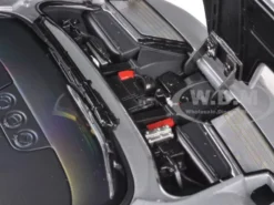 Bugatti EB110 GT Silver 1/18 Diecast Car Model Autoart 70979