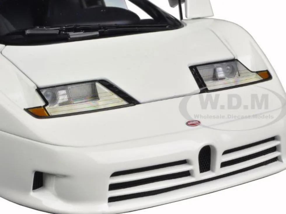 Bugatti EB110 GT White 1/18 Diecast Model Car Autoart 70978