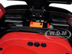 Bugatti EB110 SS Super Sport Nero Vernice Black Red Interior Silver Wheels 1/18 Model Car Autoart 70919