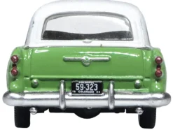 1954 Buick Century Estate Wagon Willow Green and White 1/87 HO Scale Diecast Model Car Oxford Diecast 87BCE54003