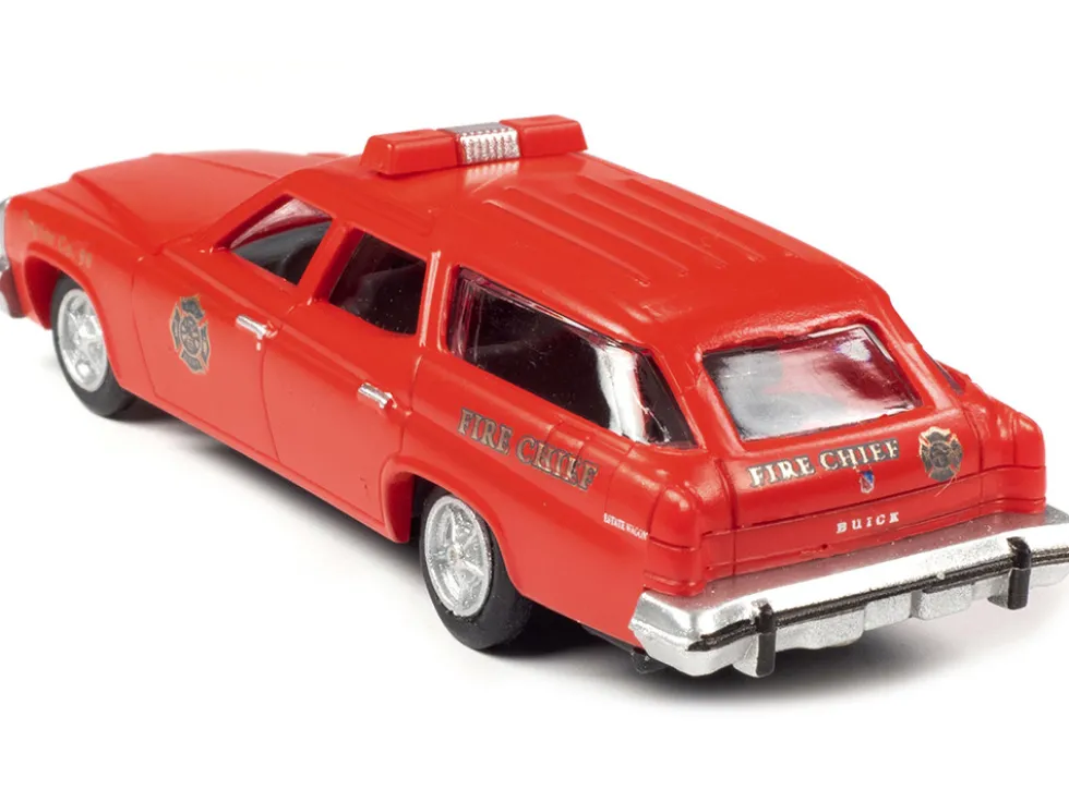 1974 Buick Estate Station Wagon Red Fire Chief 1/87 (HO) Scale Model Classic Metal Works 30657