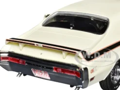 1970 Buick GSX 1/18 Diecast Model Car Sun Star SS-5701