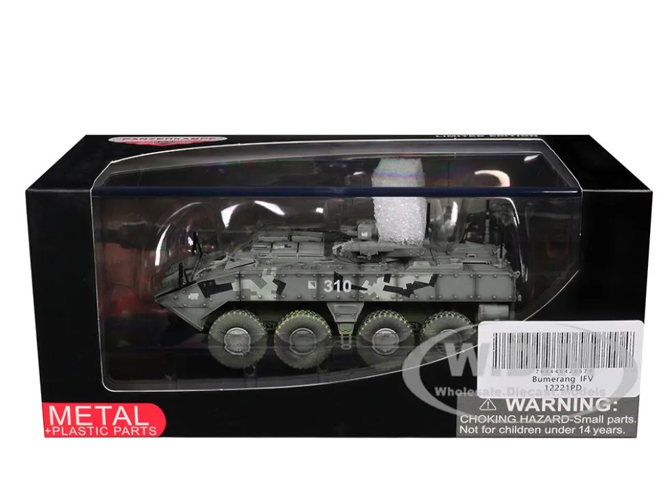 Bumerang (Object K-17) IFV (Infantry Fighting Vehicle) "Russian Army" Digital Green Camouflage "Armor Premium" Series 1/72 Diecast Model by Panzerkampf