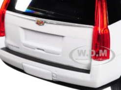 2017 Cadillac Escalade Sunroof White 1/24 1/27 Diecast Model Car Welly 24084