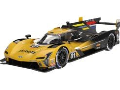 Cadillac V-Series.R #01 Sebastien Bourdais - Scott Dixon - Renger van der Zande 