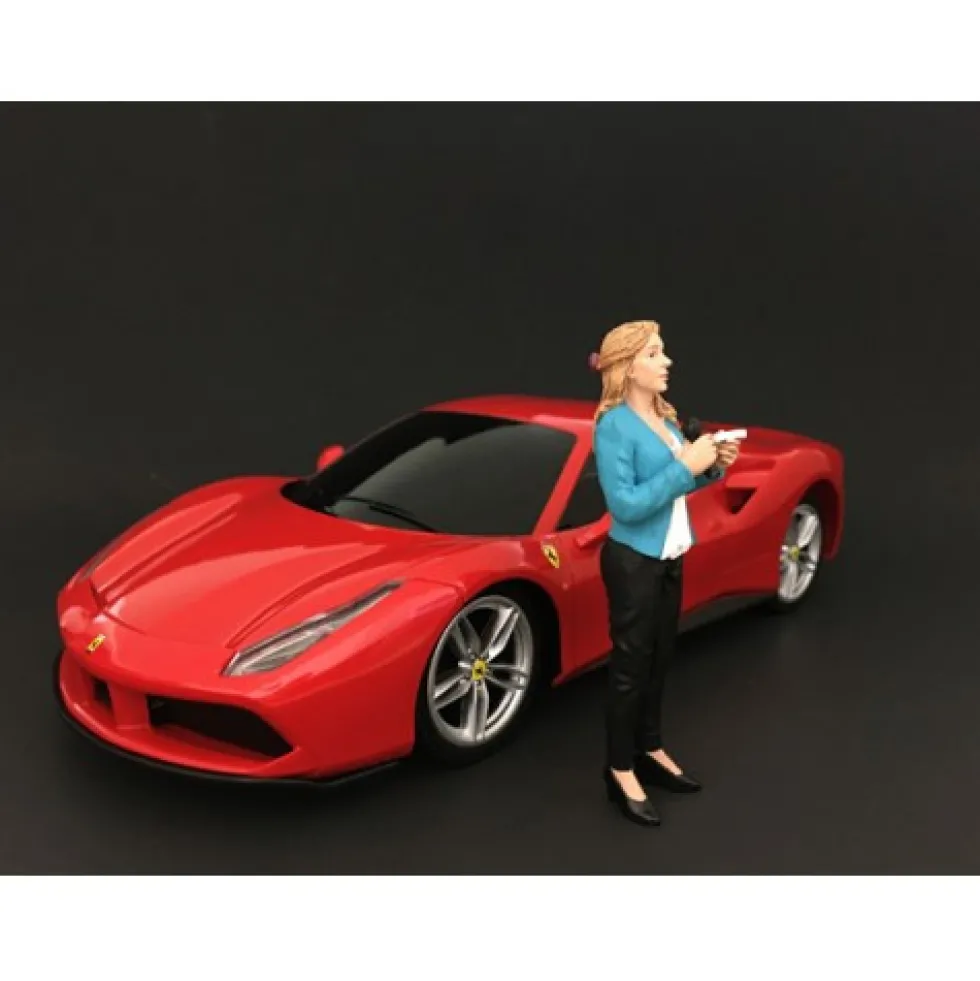 Camera Crew Figure IV "Pretty Reporter" For 1:24 Scale Models American Diorama 77480
