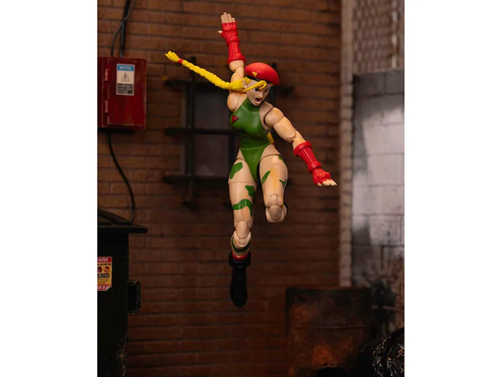 Cammy 6" Moveable Figure with Accessories and Alternate Head and Hands "Ultra Street Fighter II: The Final Challengers" (2017) Video Game Model by Jada