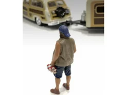 Campers Figure 2 1/18 Scale Models American Diorama 76335