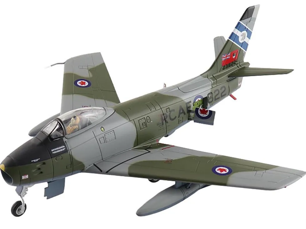 Canadair Sabre Mk.6 Fighter Aircraft "23622, 430 Squadron" (1950s) Royal Canadian Air Force "Air Power Series" 1/72 Diecast Model by Hobby Master