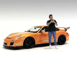 Car Meet 1 Figurine VI 1/18 Scale Models American Diorama 76282