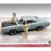 Car Wash Girls Set 1 Dorothy and Barbara 2 Piece Figure for 1/43 Scale Models American Diorama 38355