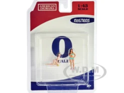 Car Wash Girls Set 1 Dorothy and Barbara 2 Piece Figure for 1/43 Scale Models American Diorama 38355