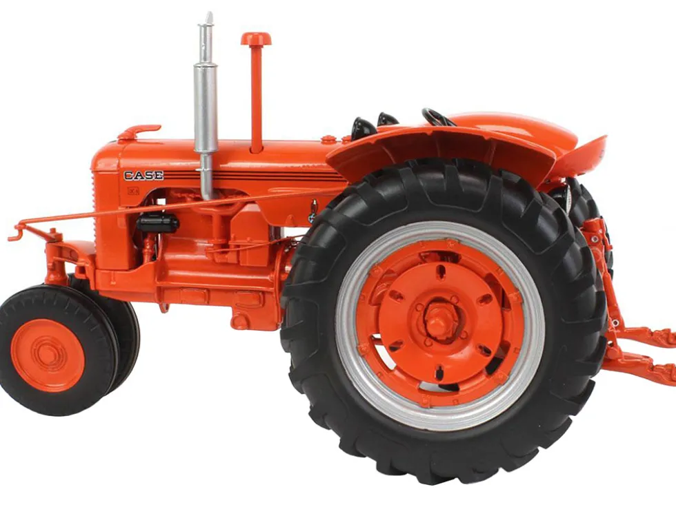 Case DC3 Narrow Front Tractor Orange Classic Series 1/16 Diecast Model SpecCast ZJD1917