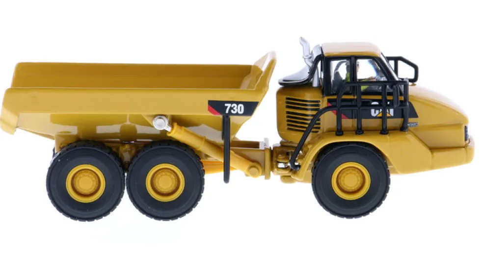 CAT Caterpillar 730 Articulated Dump Truck Operator High Line Series 1/87 HO Scale Diecast Model Diecast Masters 85130