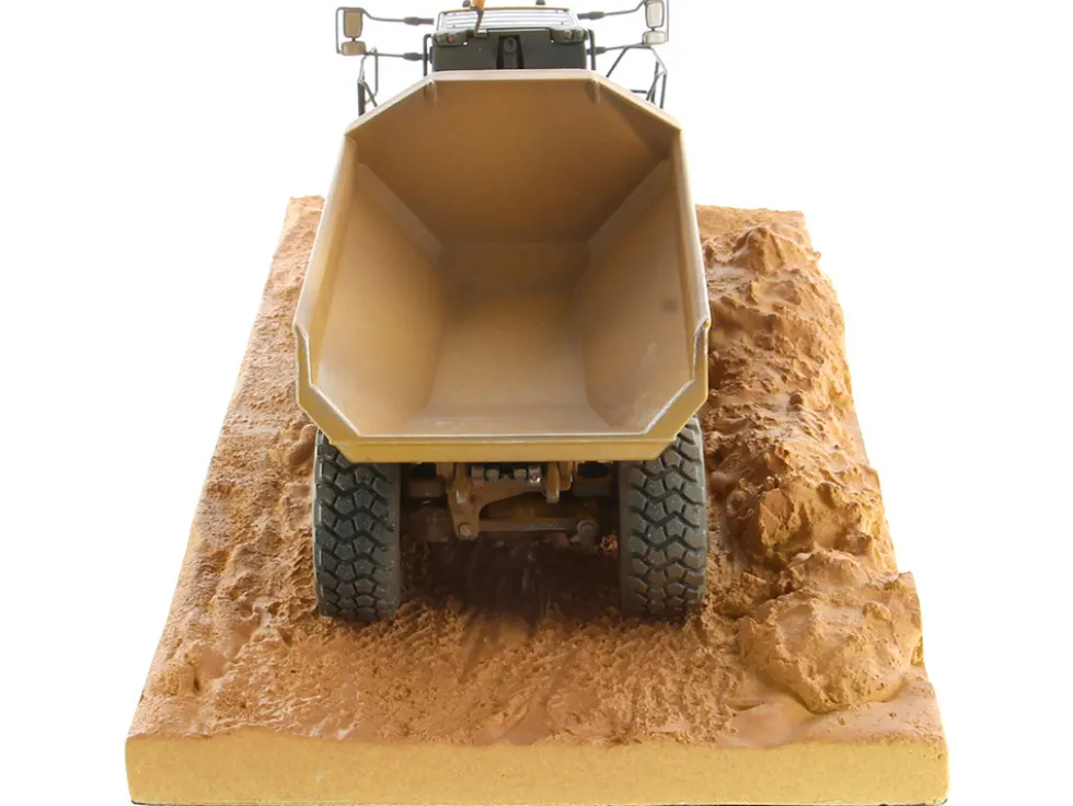 CAT Caterpillar 745 Articulated Truck Operator Dirty Version Weathered Series 1/50 Diecast Model Diecast Masters 85704