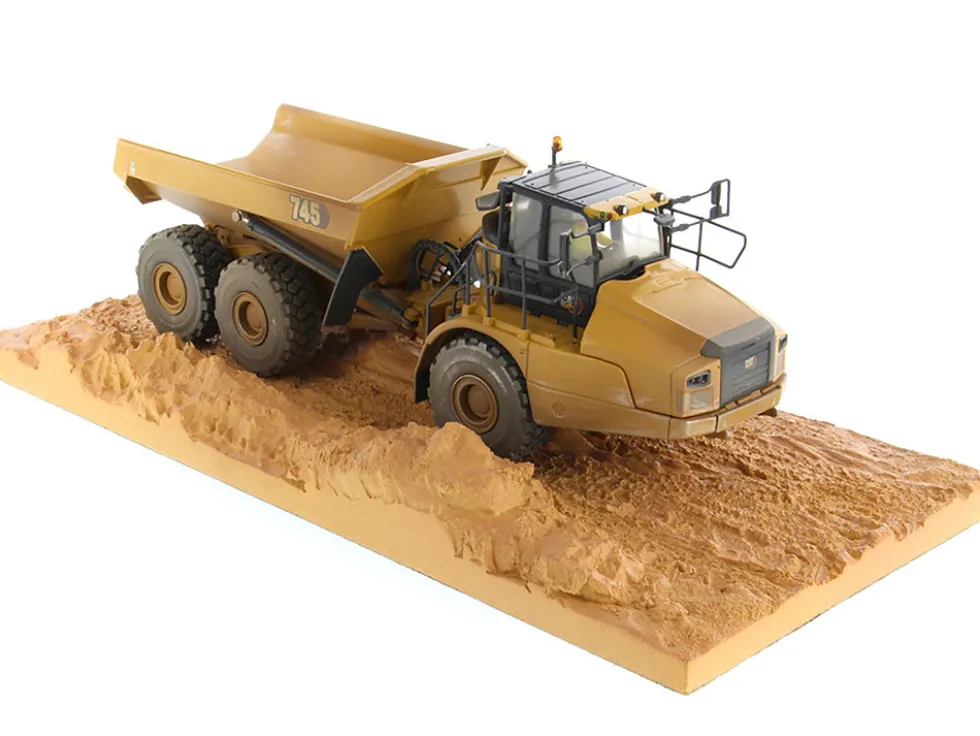 CAT Caterpillar 745 Articulated Truck Operator Dirty Version Weathered Series 1/50 Diecast Model Diecast Masters 85704