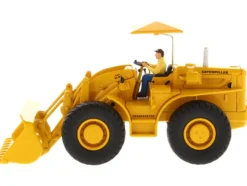 CAT Caterpillar 966A Wheel Loader Yellow Operator Vintage Series 1/50 Diecast Model Diecast Masters 85579