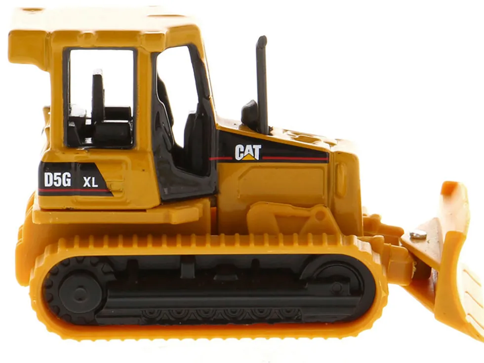 CAT Caterpillar D5G XL Track Type Tractor Yellow Micro Constructor Series Diecast Model Diecast Masters 85971DB