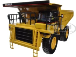 CAT Caterpillar 777D Off Highway Dump Truck Core Classics Series with Operator 1/50 Diecast Model Diecast Masters 85104 C
