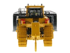 CAT Caterpillar D11T CD Carrydozer Operator High Line Series 1/50 Diecast Model Diecast Masters 85567