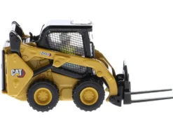 CAT Caterpillar 242D3 Wheeled Skid Steer Loader Work Tools Operator Yellow High Line Series 1/50 Diecast Model Diecast Masters 85676
