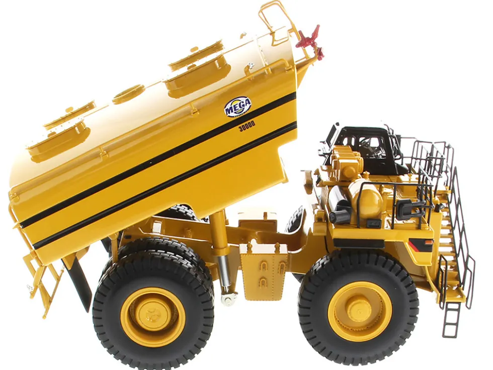 CAT Caterpillar Mega MWT30 Mining Truck Water Tank Core Classics Series 1/50 Diecast Model Diecast Masters 85276C