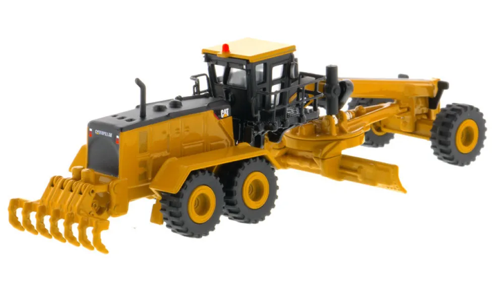 CAT Caterpillar 24M Motor Grader Elite Series 1/125 Diecast Model Diecast Masters 85539