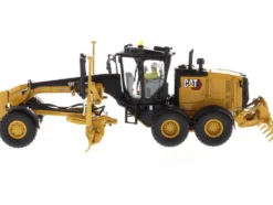 CAT Caterpillar 150 Motor Grader Operator High Line Series 1/50 Diecast Model Diecast Masters 85667