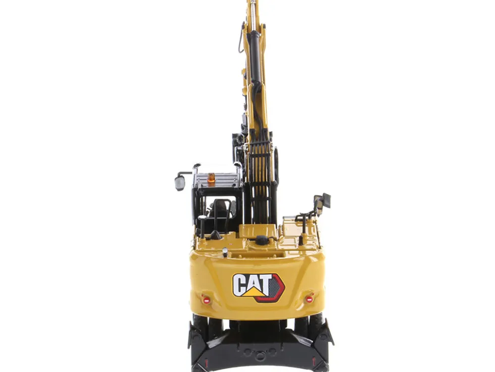 CAT Caterpillar M318 Wheeled Excavator Yellow Operator High Line Series 1/50 Diecast Model Diecast Masters 85956