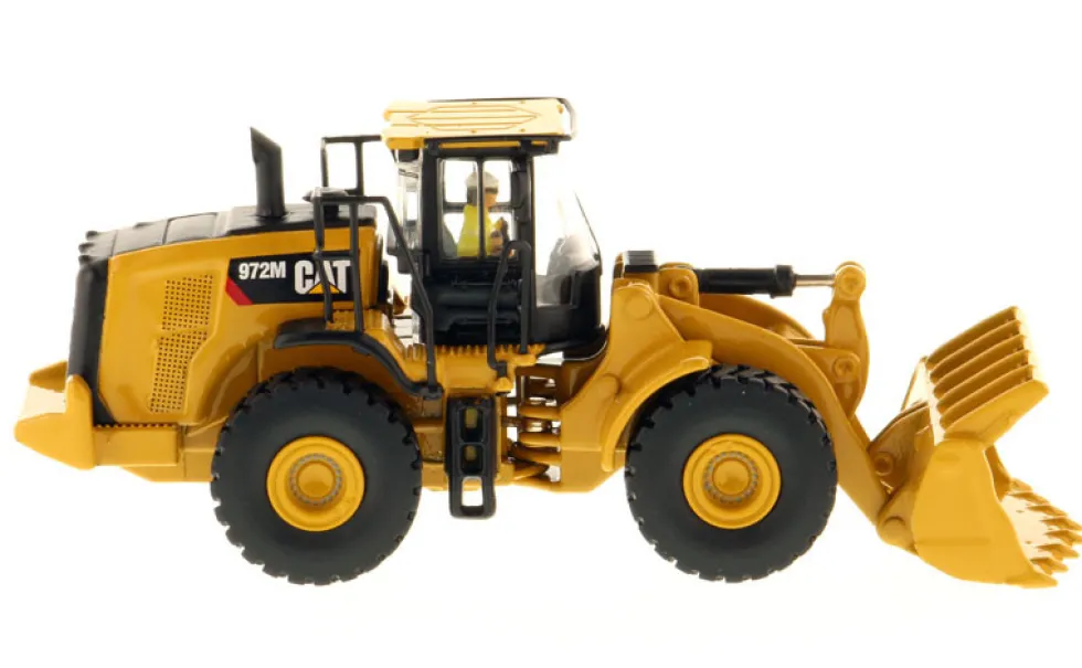 CAT Caterpillar 972M Wheel Loader Operator High Line Series 1/87 HO Scale Diecast Model Diecast Masters 85949