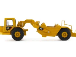 CAT Caterpillar 611 Wheel Tractor Scraper Play & Collect Series 1/64 Diecast Model Diecast Masters 85695