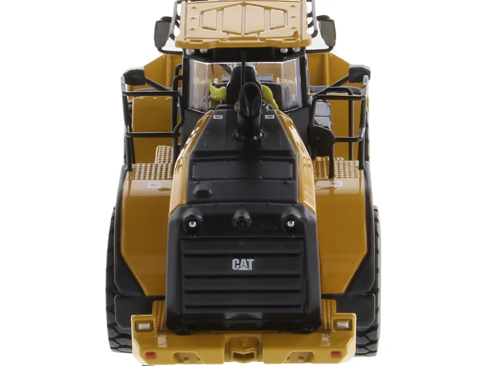 CAT Caterpillar 972 XE Wheel Loader Yellow with Operator High Line Series 1/50 Diecast Model Diecast Masters 85683