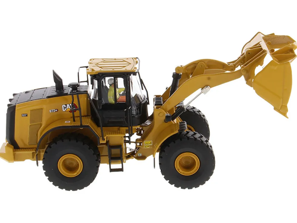 CAT Caterpillar 972 XE Wheel Loader Yellow with Operator High Line Series 1/50 Diecast Model Diecast Masters 85683