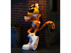 Chester Cheetah 5 5 Figure with Accessories and Alternate Head and Hands Cheetos Crunchy model Jada 34048