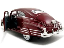 1948 Chevrolet Aerosedan Fleetline Dark Red Metallic 1/24 Diecast Model Car Motormax 73266
