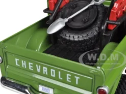 1958 Chevrolet Apache Fleetside Pickup Truck Off Road Green 1/24 Diecast Model Motormax 79135
